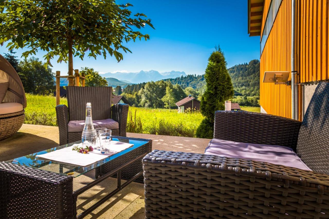 Apartment Motzenhof - Stadtnaehe Salzburg - Modernes Bauernhoferlebnis Inklusive Adnet Eksteriør bilde